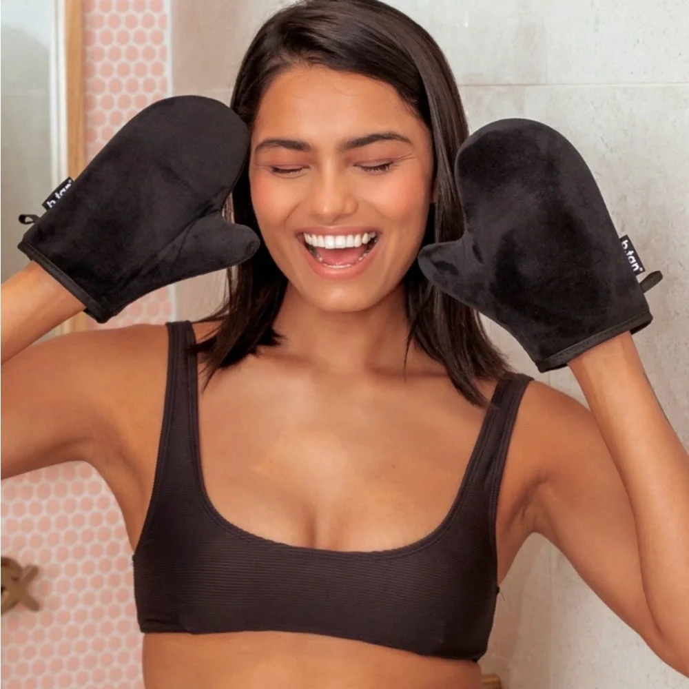 b.tan i don't want tan on my hands…tan mitt